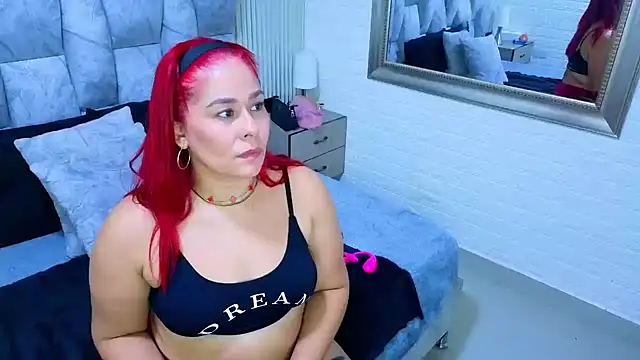 sofiagutierrez   online show from 11, 11, 2025