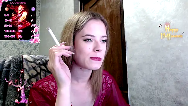 Kate  Loves online show from 28, 10, 2025