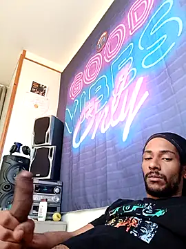 Mikaaa97 online show from 15, 4, 2026