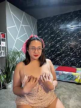 Snapshot of 1aquaticangel69 chatting on 16, 11, 2025 1aquaticangel69 online show from 16, 11, 2025