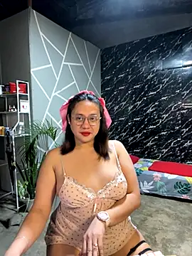 Snapshot of 1aquaticangel69 chatting on 23, 11, 2025 1aquaticangel69 online show from 23, 11, 2025