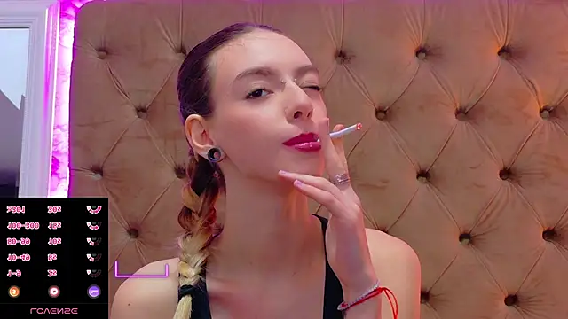 CoraVex online show from 25, 3, 2026