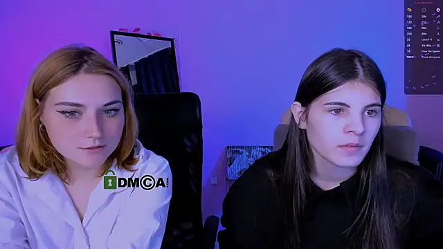 casey meow  online show from 13, 10, 2025