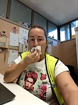 bichota85 online show from 22, 10, 2025