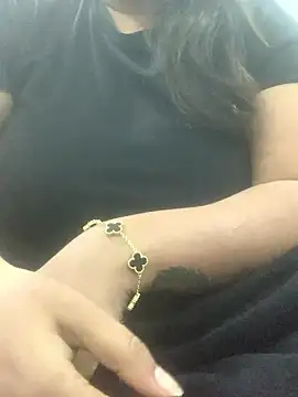 hottyshanaya online show from 9, 1, 2026