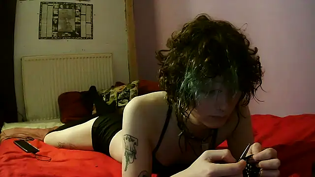 Snapshot of Nydia_Levine chatting on 1, 10, 2025 Nydia Levine online show from 1, 10, 2025