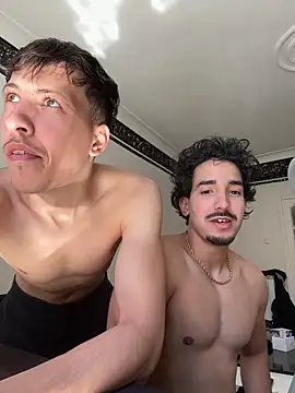 Snapshot of fuck___boyy chatting on 16, 5, 2026 fuck boyy online show from 16, 5, 2026