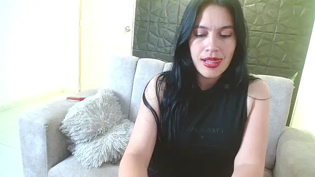 cristal1609 online show from 3, 10, 2025