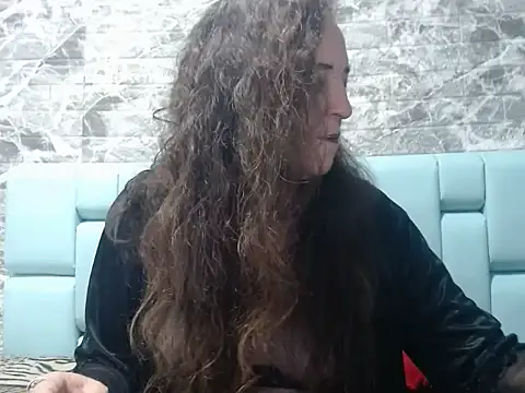 chanel-lam online show from 1, 10, 2025