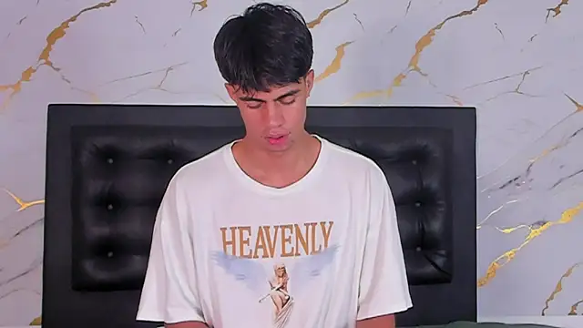 cody pipper  online show from 15, 11, 2025