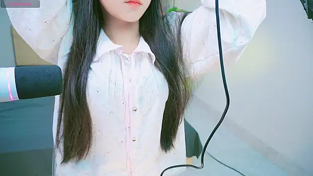 Cherry-26 online show from 8, 11, 2025