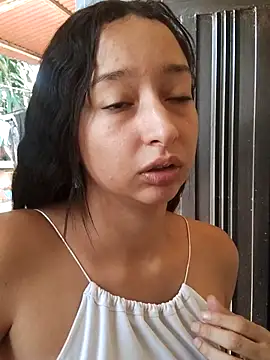 Vale stone  online show from 4, 4, 2026