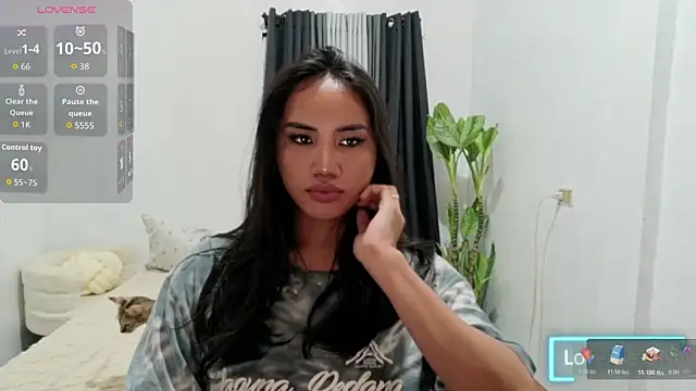 Divine Goddesss online show from 25, 4, 2026