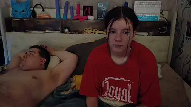 Snapshot of Hot_SkinnyGirl chatting on 8, 4, 2026 Hot SkinnyGirl online show from 8, 4, 2026