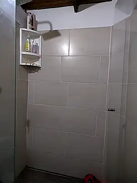 Suzanelee1 online show from 8, 11, 2025