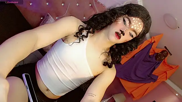Sophia Stonee online show from 22, 10, 2025