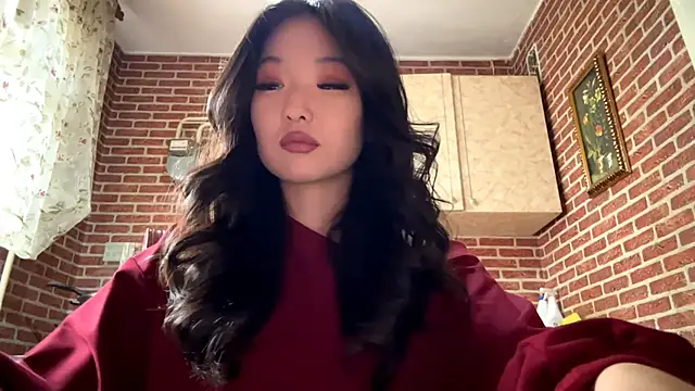 EmmaLeexth online show from 31, 3, 2026