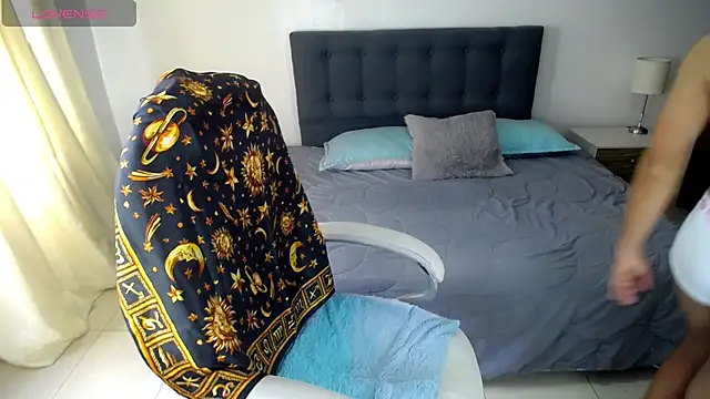 Amber  s online show from 28, 9, 2025