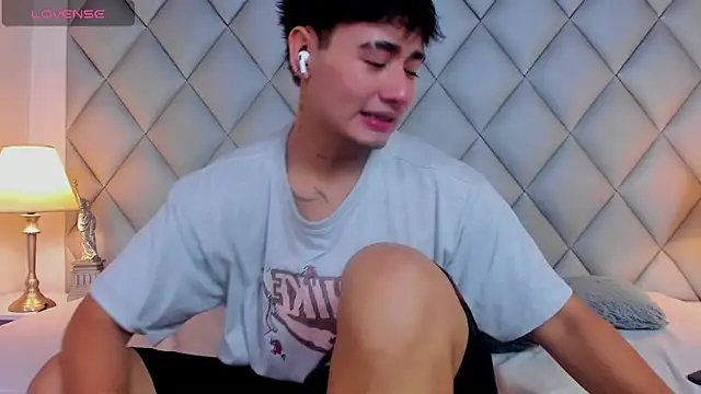 Clement Reyes online show from 30, 11, 2025