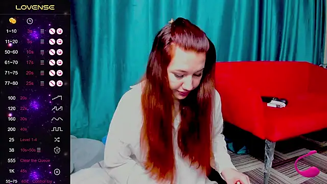 Snapshot of LillyLover_ chatting on 11, 10, 2025 LillyLover online show from 11, 10, 2025