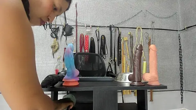 BDSM MEDUZA online show from 6, 3, 2026