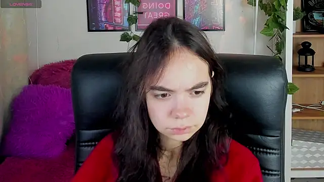 Snapshot of Elise_Noir chatting on 25, 10, 2025 Elise Noir online show from 25, 10, 2025