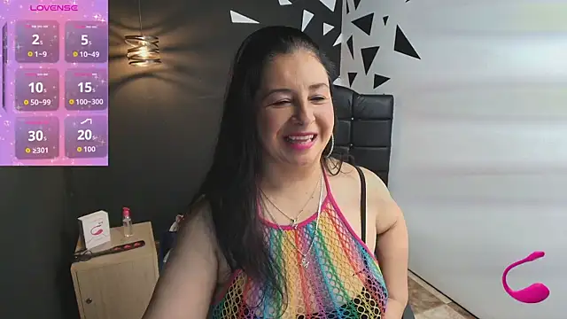 AgataThompson  online show from 22, 9, 2025