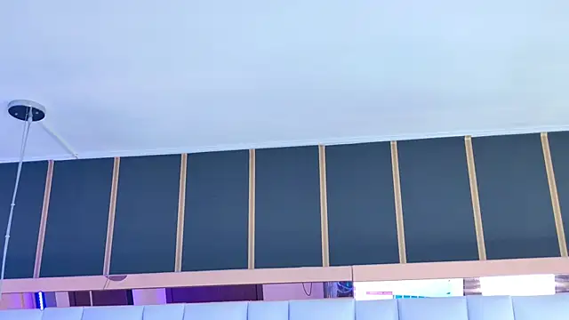 IrissBloom online show from 7, 1, 2026