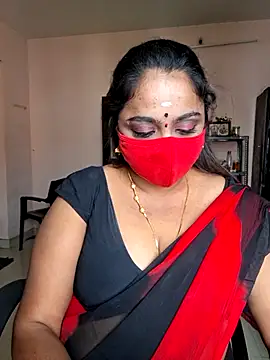 Snapshot of queendivya chatting on 26, 6, 2026 queendivya online show from 26, 6, 2026