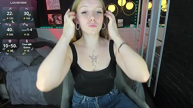 Layla Glam online show from 1, 10, 2025