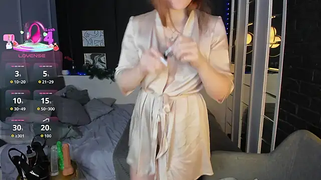 Layla Glam online show from 17, 1, 2026