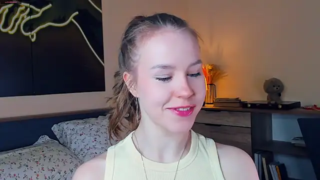 MaliaBourraine online show from 9, 3, 2026