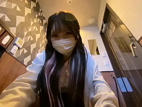 Yua nyan cute online show from 19, 9, 2025