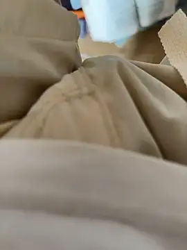 Snapshot of leeyoung_ chatting on 8, 10, 2025 leeyoung online show from 8, 10, 2025