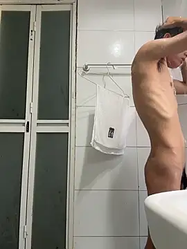 Snapshot of leeyoung_ chatting on 9, 10, 2025 leeyoung online show from 9, 10, 2025