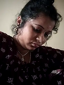 sweetqueen143 online show from 5, 12, 2025