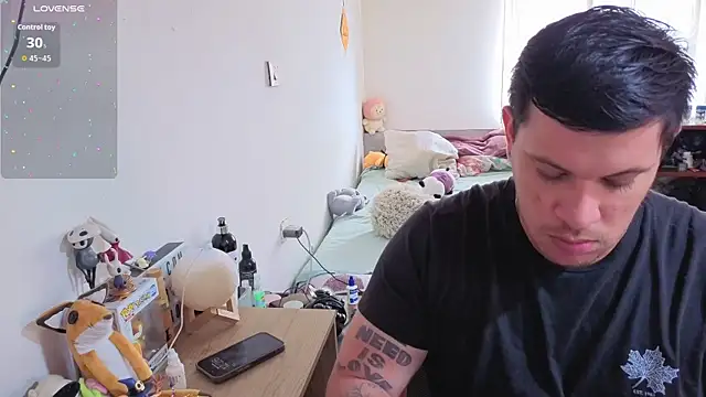 Snapshot of ryden_01 chatting on 8, 2, 2026 ryden 01 online show from 8, 2, 2026