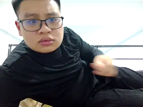 loveninja online show from 15, 12, 2025