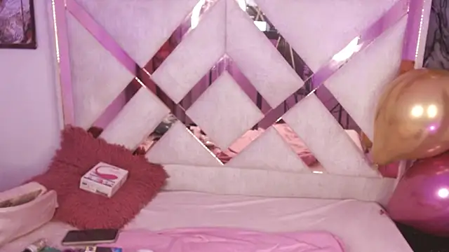 ladymooncs online show from 14, 1, 2026