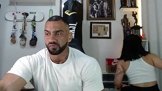 henryhadesflirt online show from 31, 10, 2025