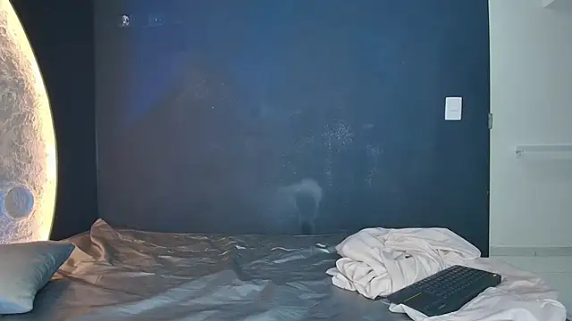 CarolinaGomez  online show from 6, 2, 2026