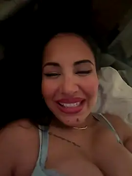 Snapshot of Stella_dauergeil chatting on 21, 10, 2025 Stella dauergeil online show from 21, 10, 2025