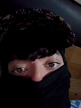 Hoott boyyszz online show from 2, 11, 2025