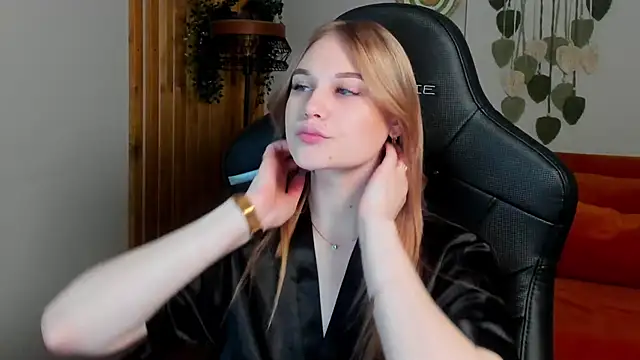 AriaWell online show from 30, 10, 2025