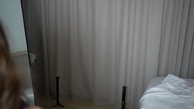 Peachxlush online show from 1, 12, 2025