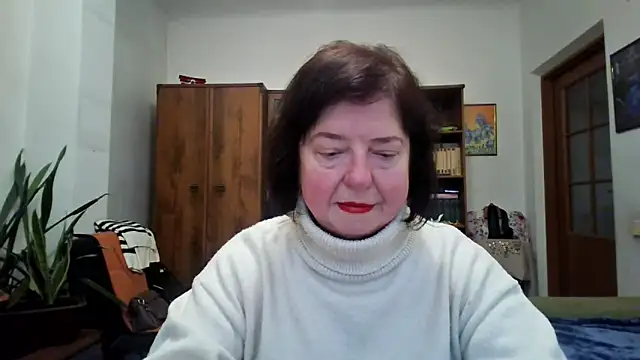 Snapshot of Violet_Pulse chatting on 12, 2, 2026 Violet Pulse online show from 12, 2, 2026
