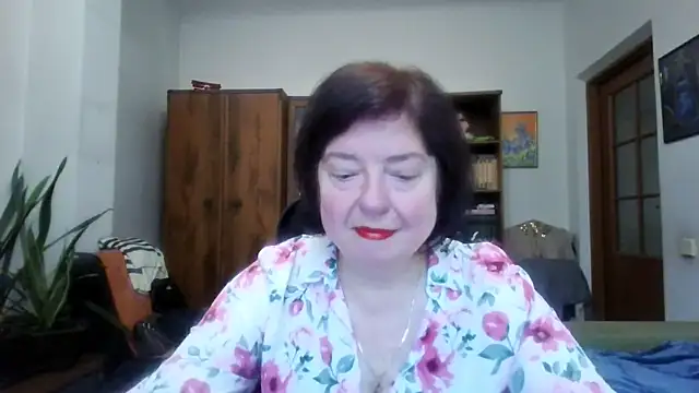 Snapshot of Violet_Pulse chatting on 14, 2, 2026 Violet Pulse online show from 14, 2, 2026