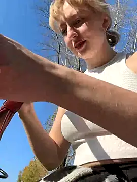 RonnieKiss online show from 26, 9, 2025