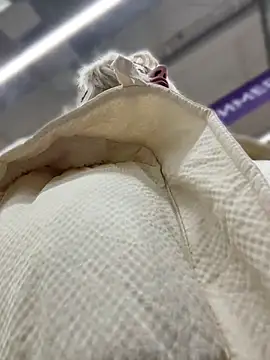 RonnieKiss online show from 23, 4, 2026