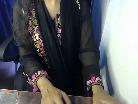 priya gupta7 online show from 22, 10, 2025